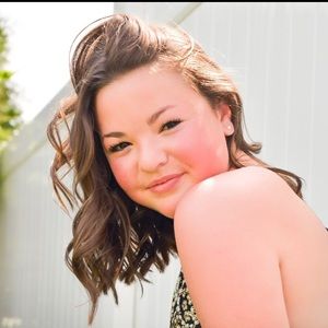 Meet your Posher, Brianna